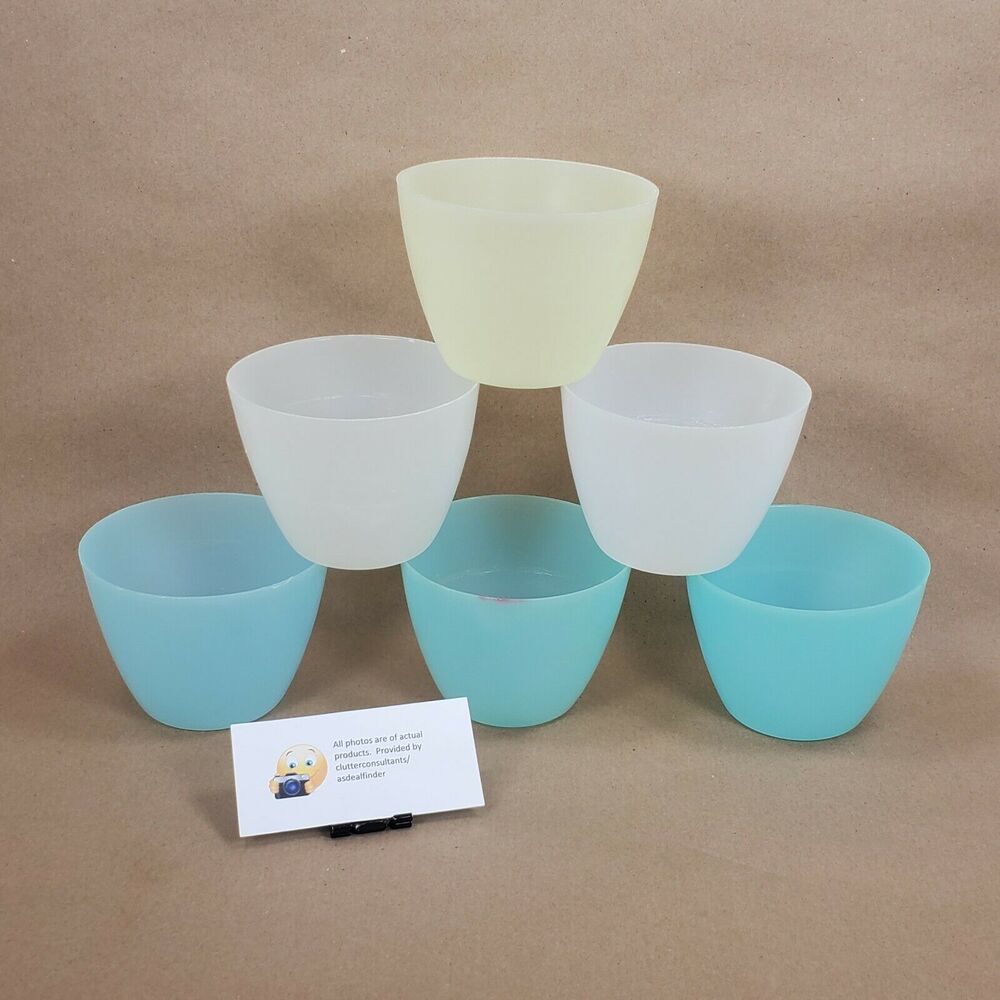 Vintage Set of 6 Tupperware Refridgerator Bowls # 148 Green White Yellow Plastic